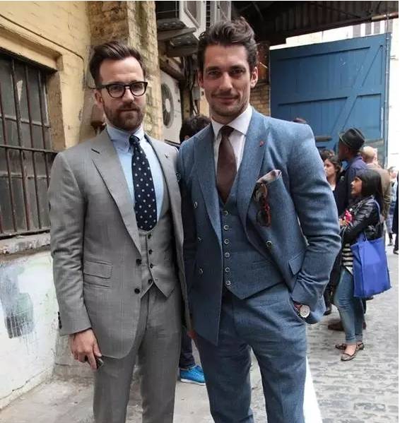 男人穿西装的正确搭配,男士穿西装有哪些搭配