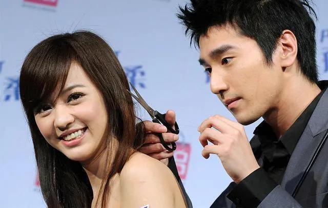 赵又廷的风流情史,靠魅力征服3个女人,娶国民女神获幸福