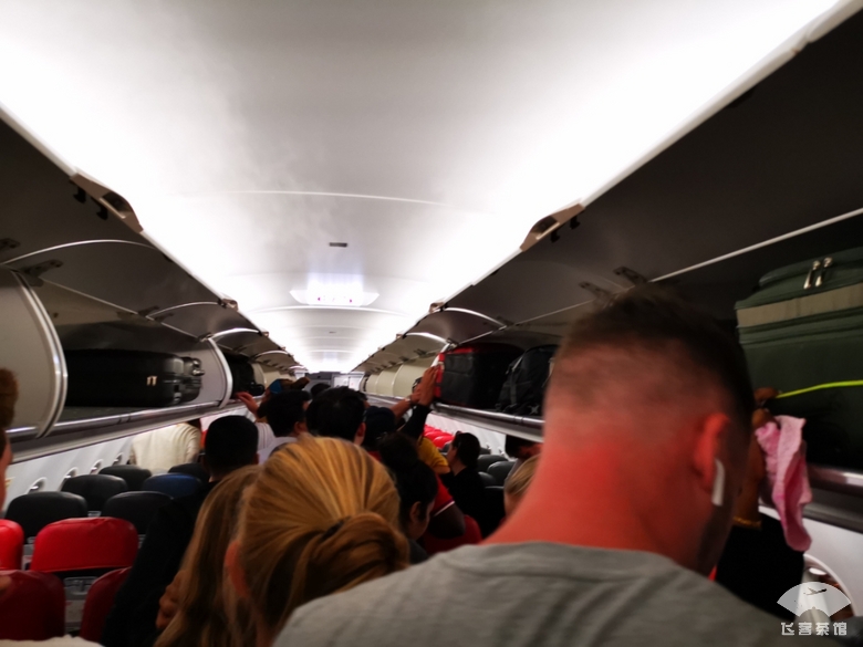 必须为亚航餐饮打call！椰浆鸡肉饭太惊艳了，真正的物美价廉