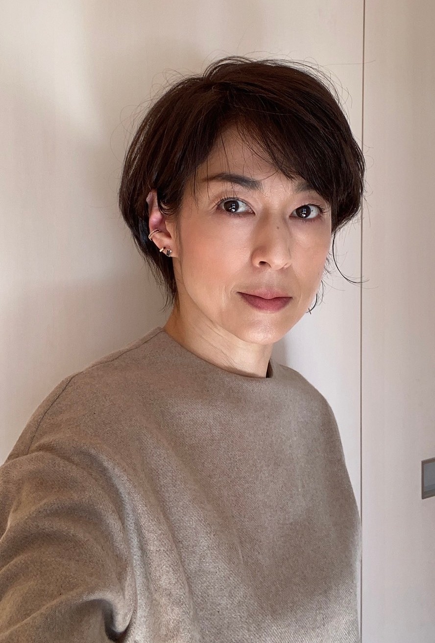 女神铃木保奈美：两婚两离，息影十年育三女，爱情终于败给现实