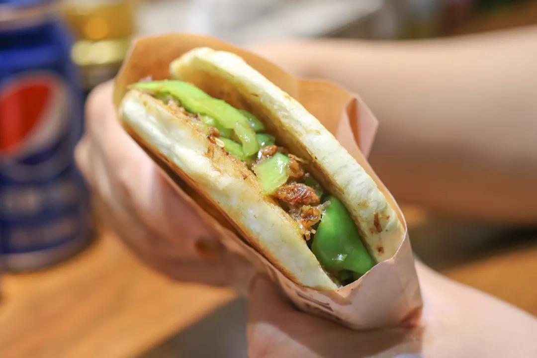 太原地铁2号线美食推荐,太原附近人气最旺的美食街