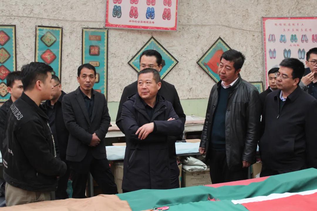 商务厅到我县调研电商发展,商务厅领导调研农村电商物流