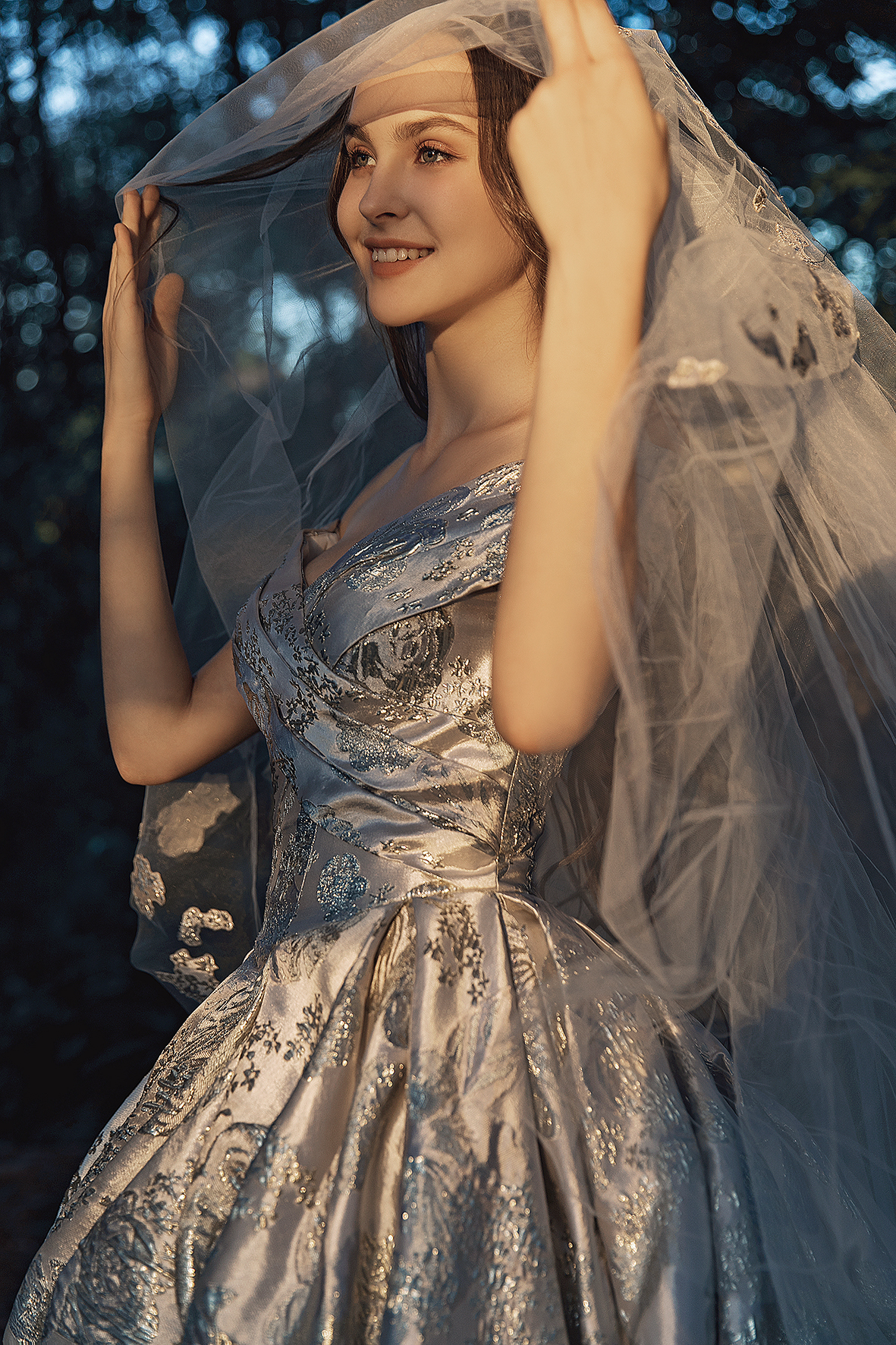 有需要的朋友可以收藏,租婚车一般多少钱?