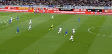 博努奇欧洲杯绝杀,欧洲杯意大利决赛博努奇庆祝