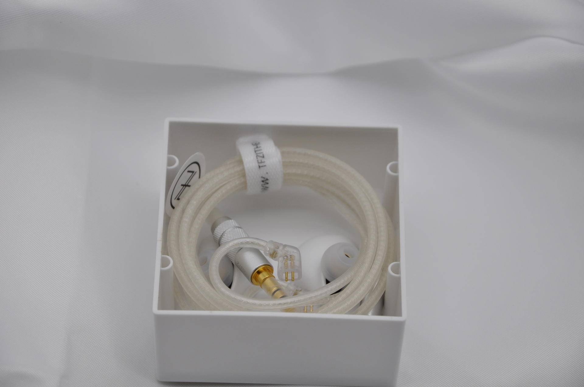 锦瑟香也s2pro耳机评测,锦瑟香也tfzlive1耳机测评