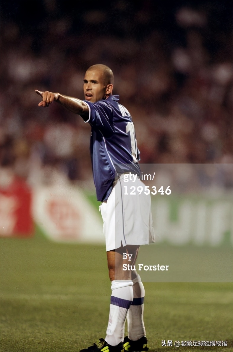 被足球做空的意大利品牌,却给了韩国人和安踏发财的机会