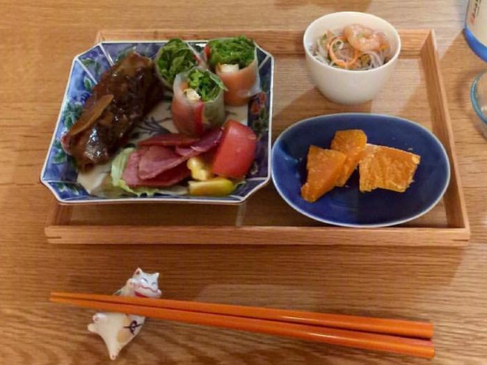 铲屎官救助流浪猫,铲屎官与流浪猫猫的日常