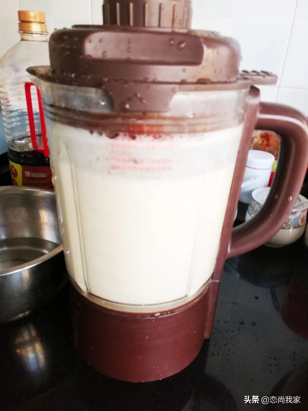 过年了自家制作豆腐,快过年了做过年手工