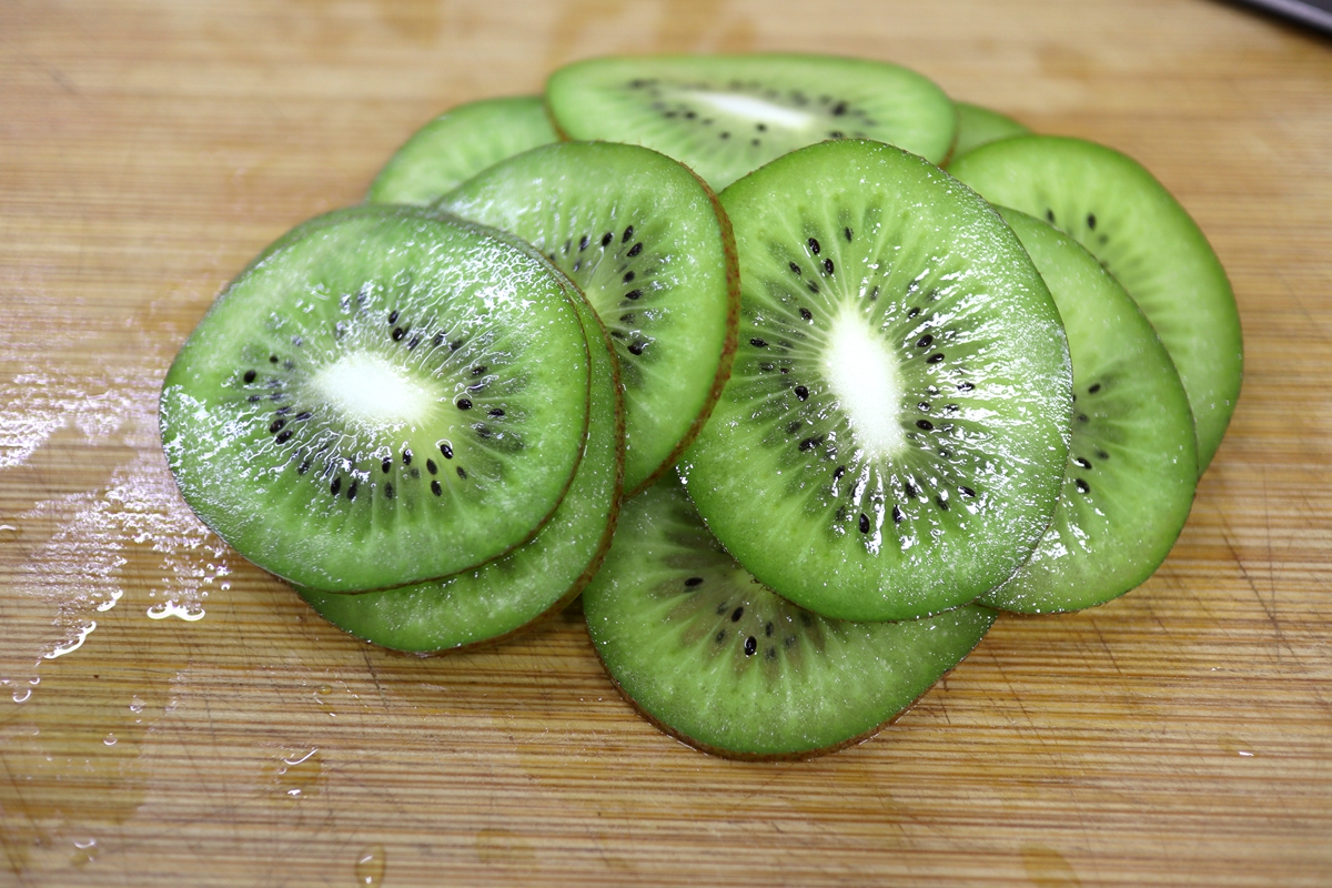 自制水果干不需要烤箱快速风干,水果干零食制作不用晒