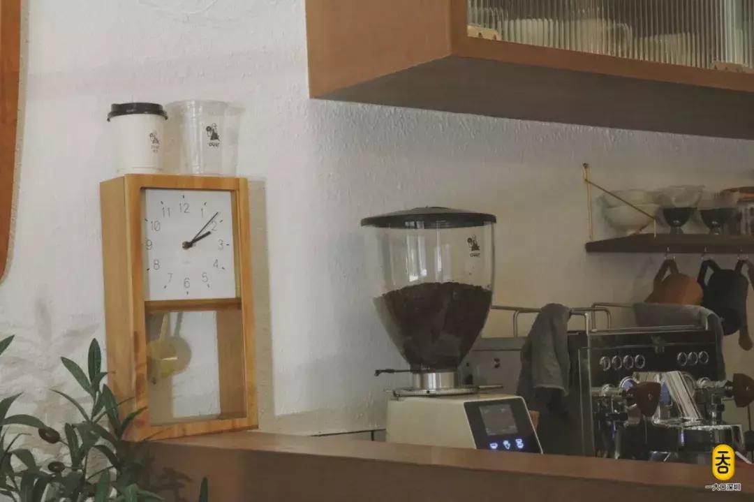 周杰伦到底爱不爱喝奶茶,周杰伦是不是很爱喝奶茶