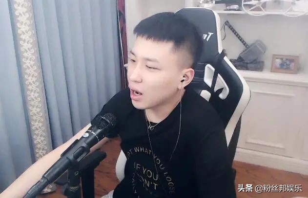 小白龙给大嘎子开专场视频,大嘎子和小白龙视频