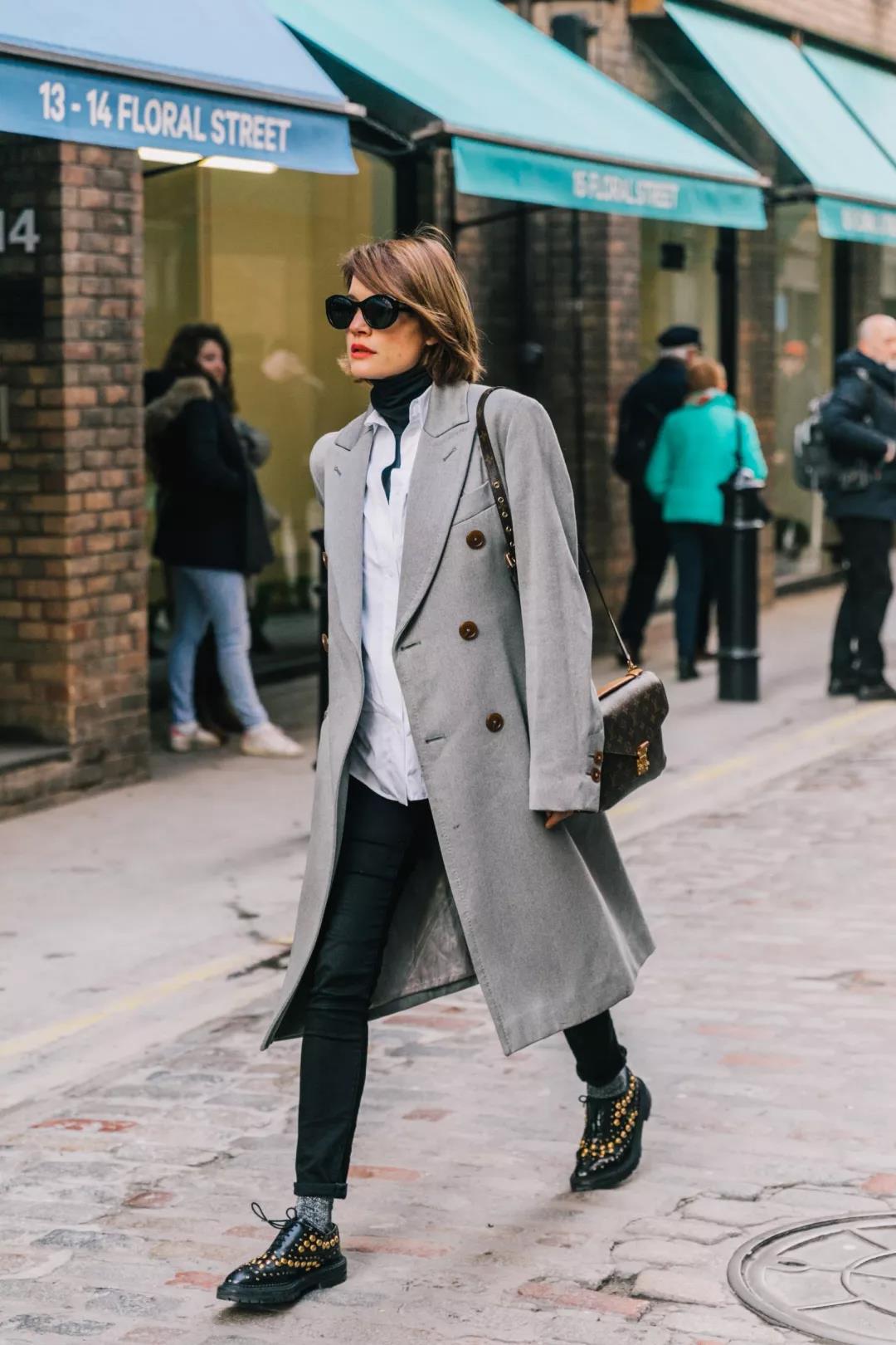 冬天脚怎么穿保暖又好看,今冬不流行露脚踝了露袜才更时髦