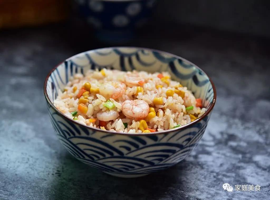 蛋炒饭最简单也最困难,这些窍门能让你的炒饭好吃到不行
