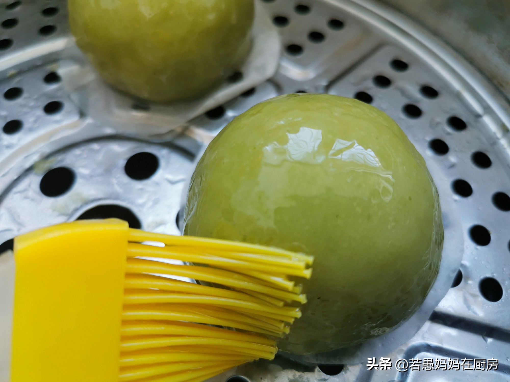 艾草青团怎么做才不会苦,艾草什么地方做青团最好吃