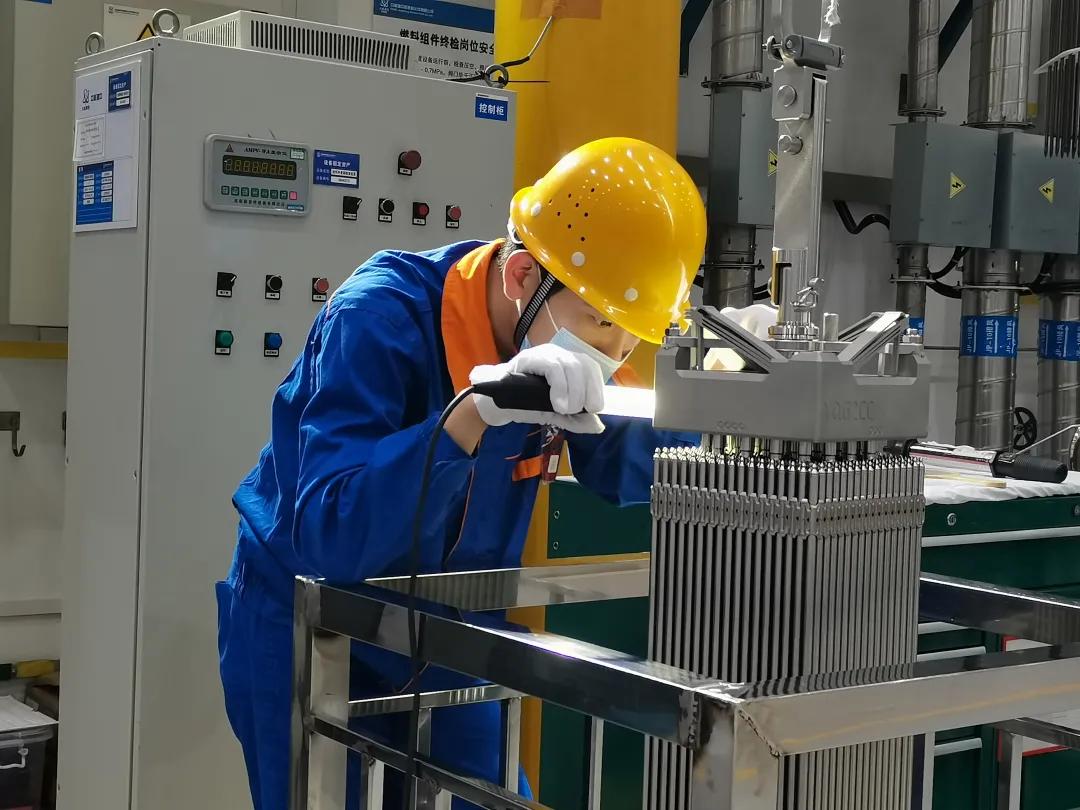 哨位妹探访核燃料元件制造基地,太硬核了