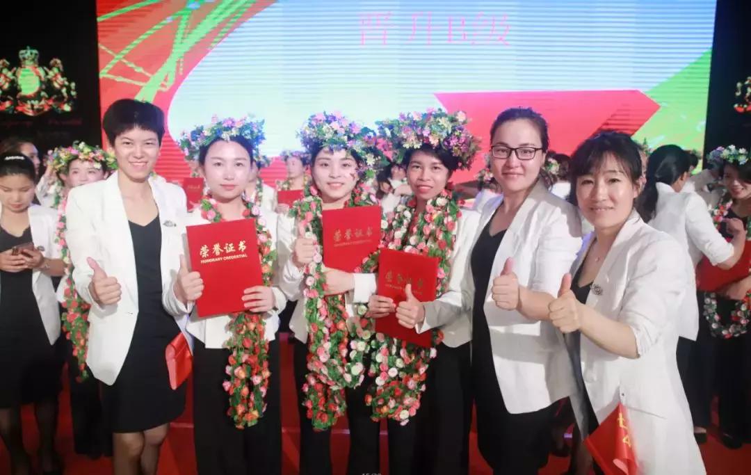 以梦为马不负韶华中考誓师大会,以梦为马不负韶华动员大会