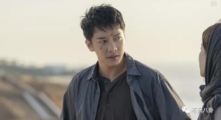 新恋情曝光后，李昇基却遭全网吐槽“疯了才会找这样的女友”...