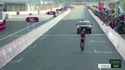 超级黑马!女博士用“夺冠公式”拿金牌:没教练团队,我只靠自己