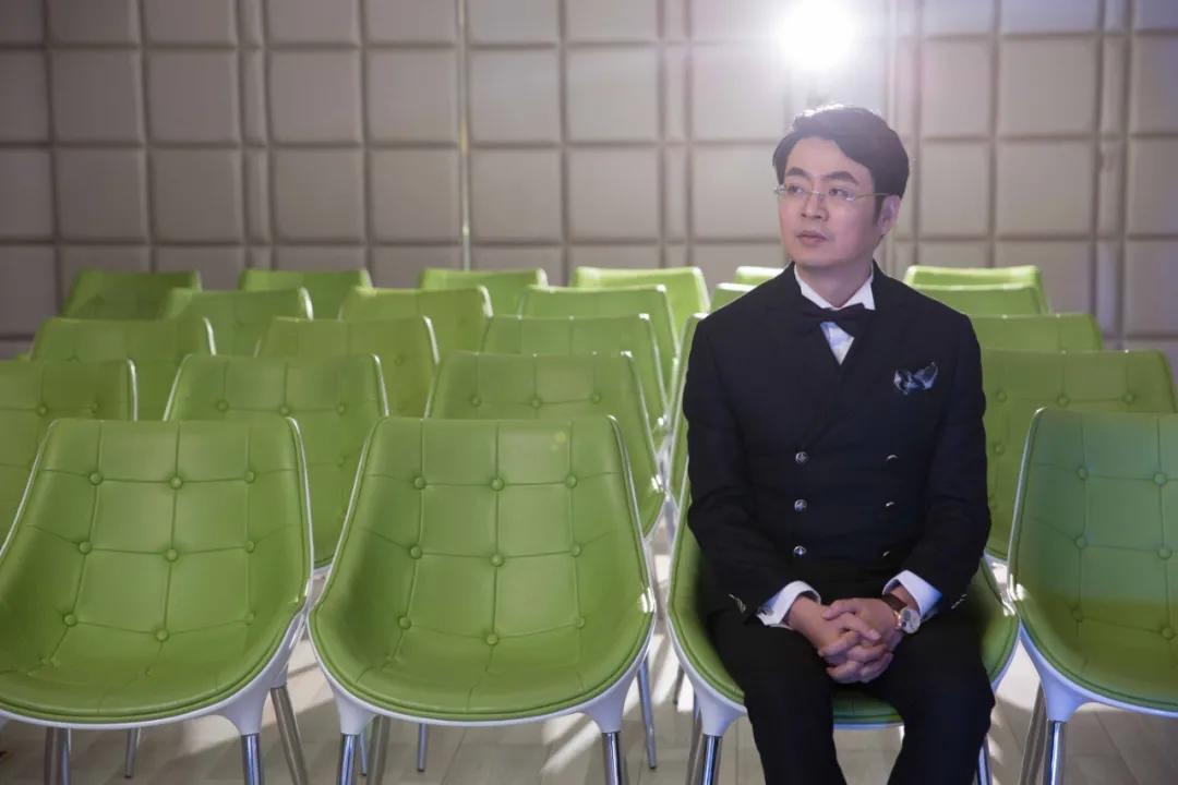 上线8个月营收过亿元，这位创始人靠一款T恤完成数千万元A轮融资