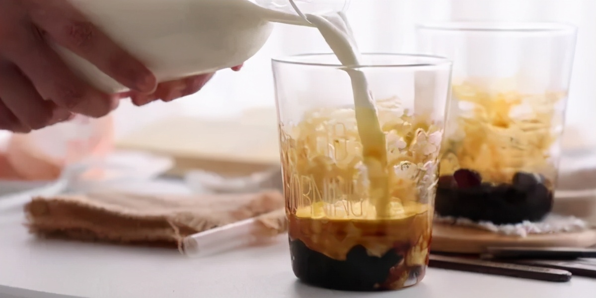 水果奶茶酸酸甜甜,最好喝的水果奶茶