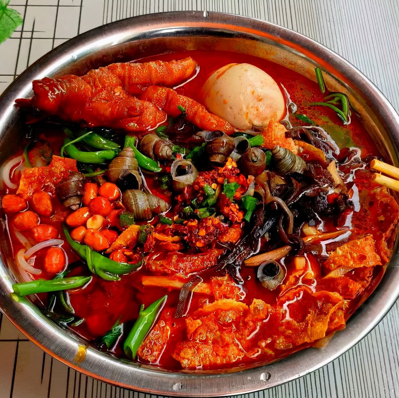 真的是又好吃又便宜的螺蛳粉,香而不腻的螺蛳粉真的太好吃了