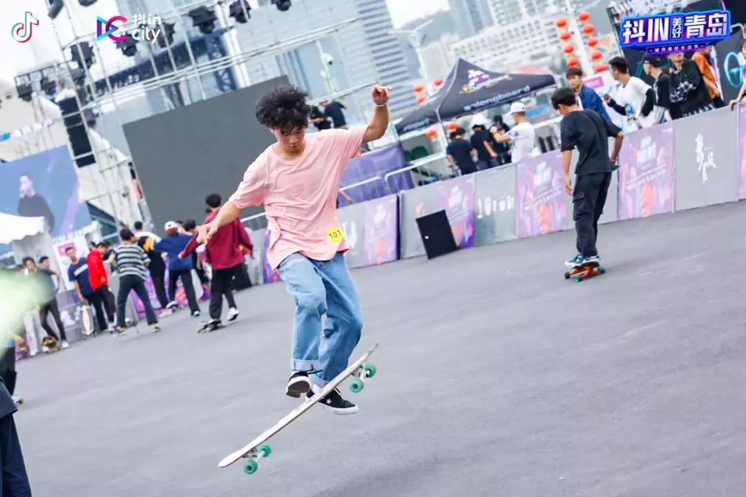 抖incity城市嘉年华,狂刷几千个嘉年华是什么体验