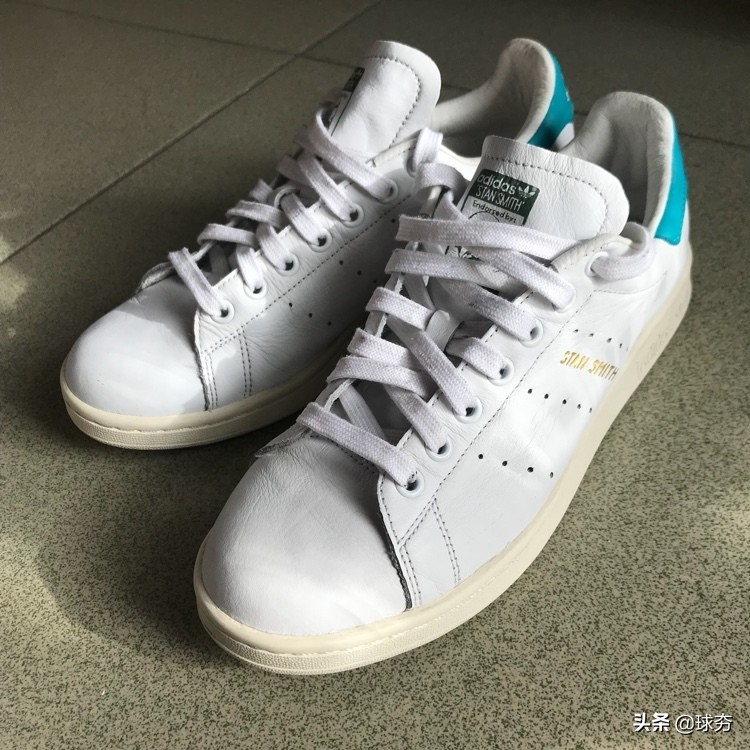 三叶草自粘款推荐,三叶草新款穿搭