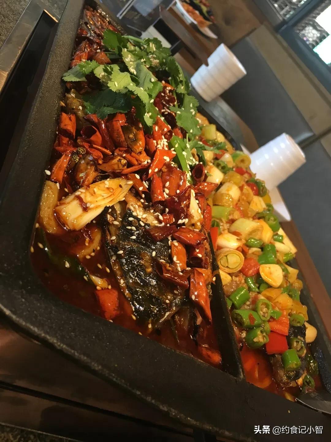 乌鲁木齐烤鱼美食推荐必吃的地方,乌鲁木齐万州烤鱼