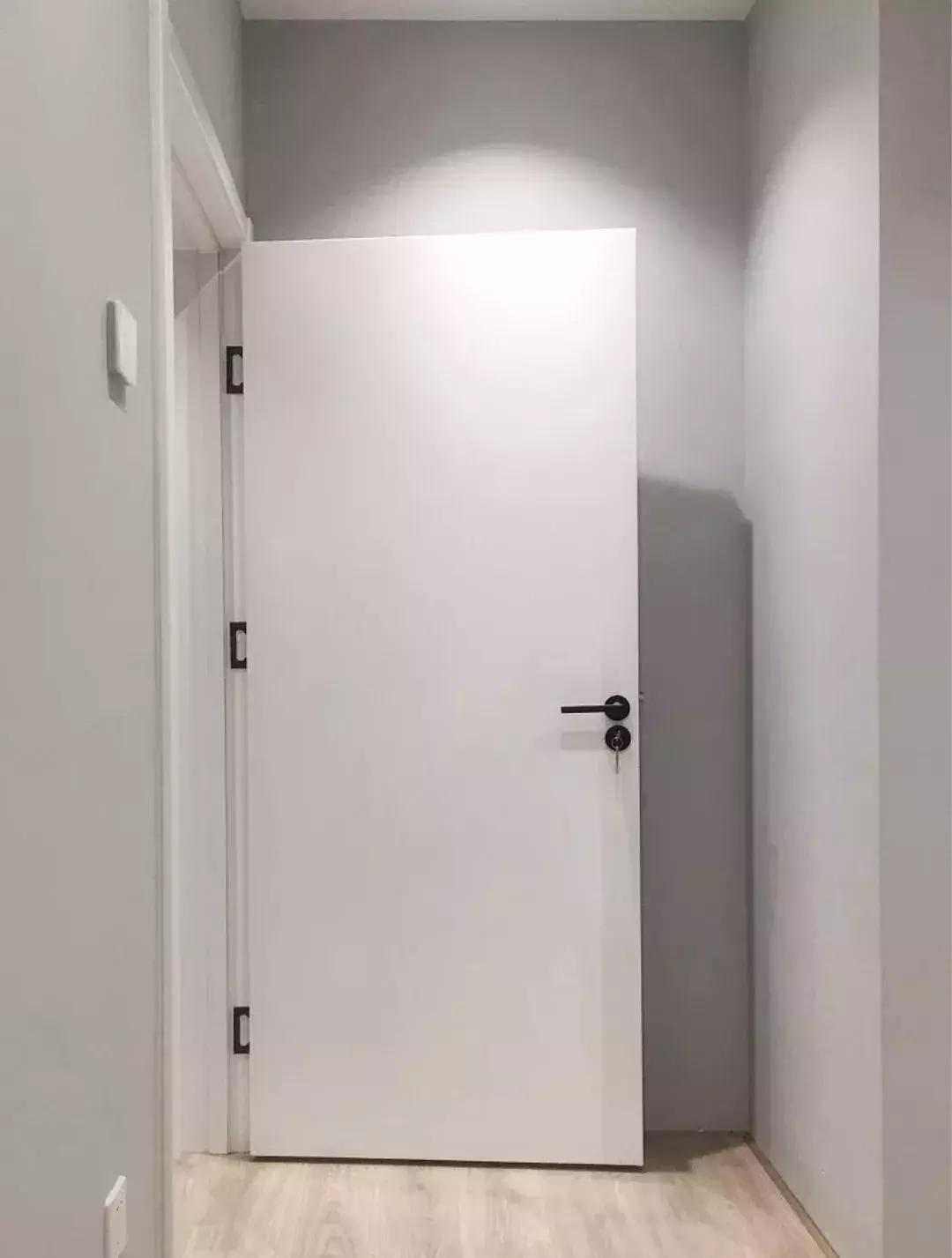 室内门怎么选购才不易开裂,室内门怎么选环保