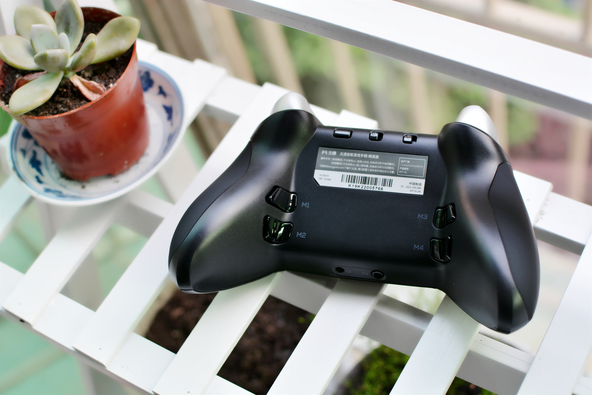 北通宙斯t6与switchpro手柄,北通宙斯t6手柄对比飞智