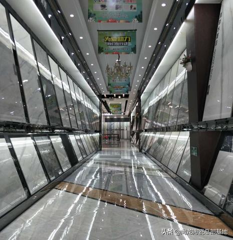 疫情下的深圳购物中心,闽龙陶瓷总部基地