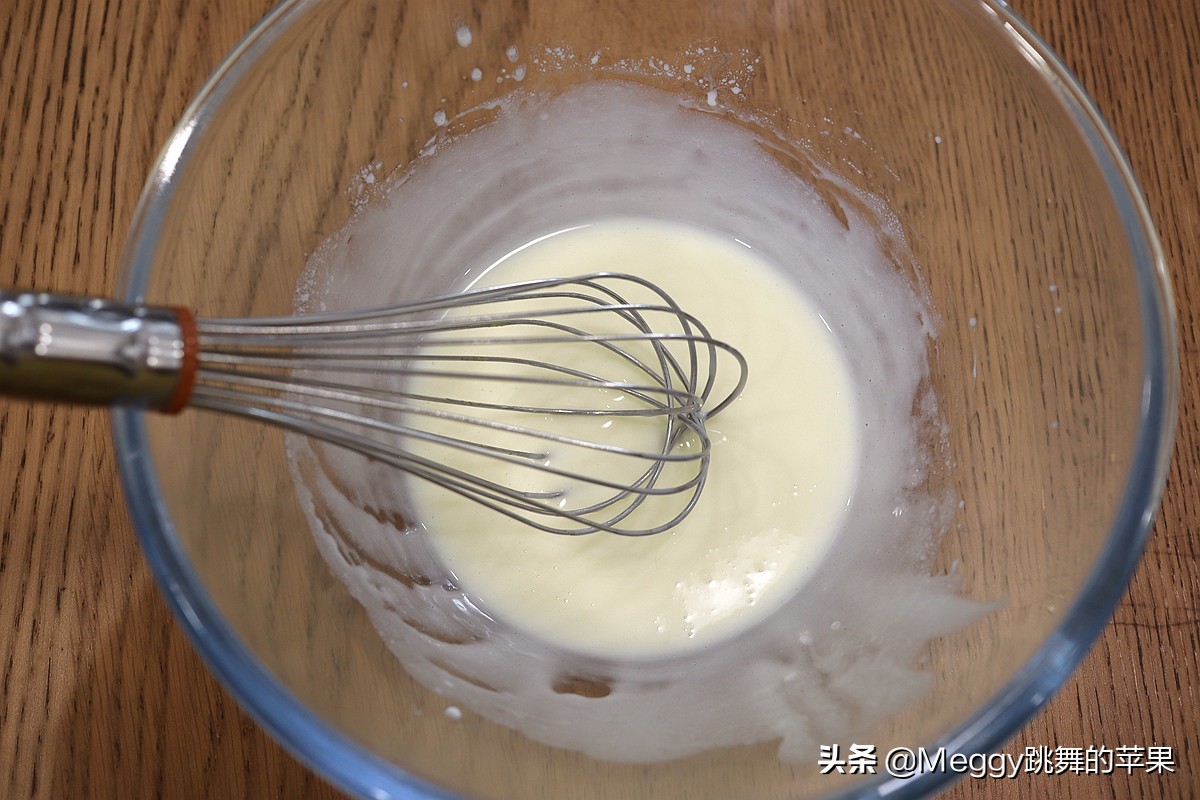 蛋糕卷不塌陷的方法,蛋糕卷怎样不开裂