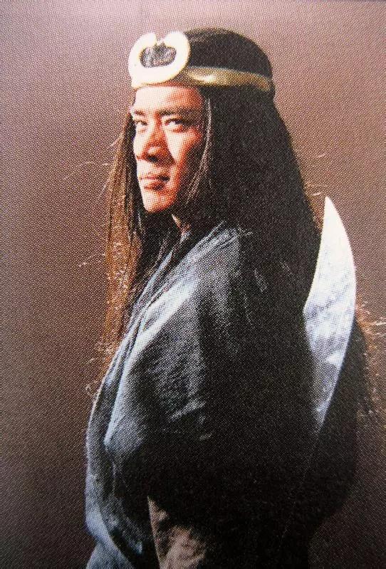 病关索杨雄精彩片段,病关索杨雄怎么死的