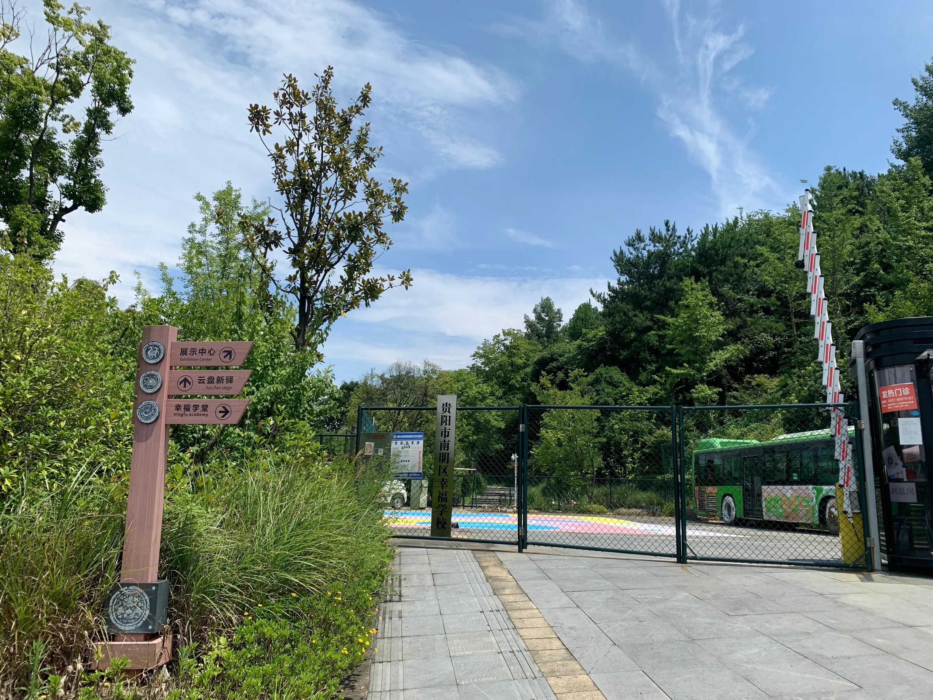 摩托车换机油是不是要好启动,摩托车换机油多少公里换一次好