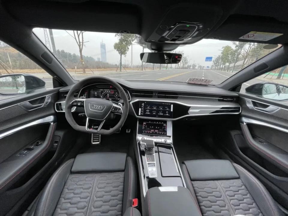 奥迪rs7体验,奥迪rs7真实体验