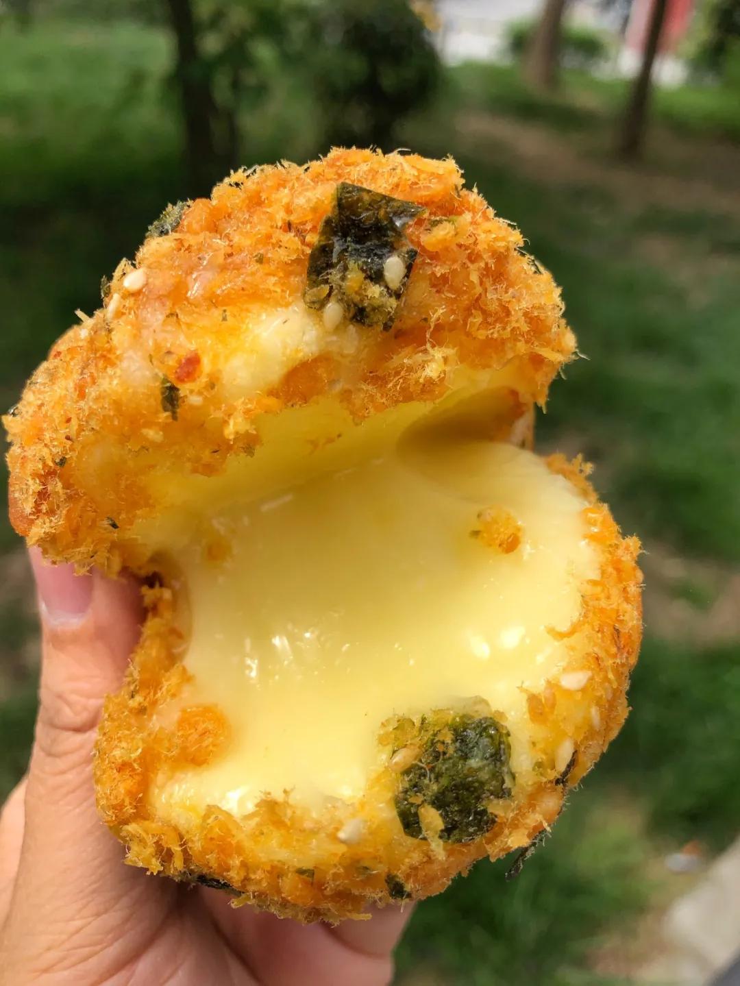 西安的00后,也开始吃这种店了