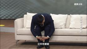 嗓子出现这个症状警惕肺癌,胃病为啥表现在喉咙上