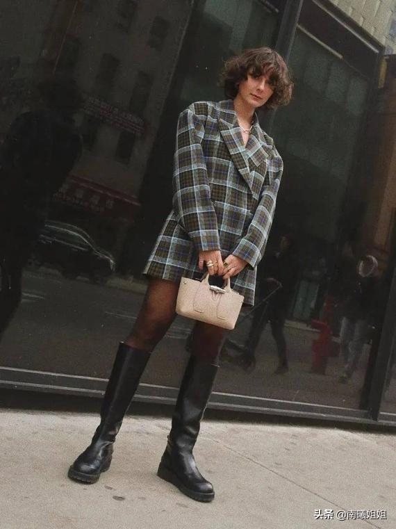 夏天袜子穿搭小技巧,夏天正确穿袜子方式