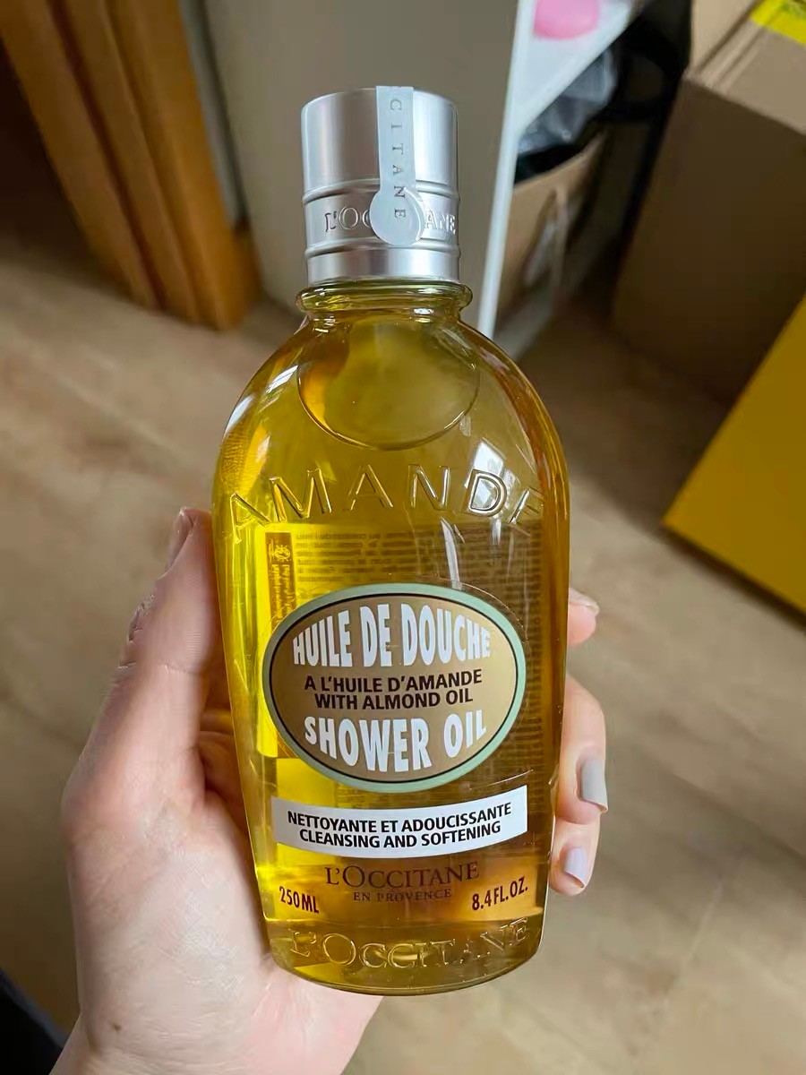 沐浴油真的滋润皮肤吗,沐浴油的正确使用方法且不伤皮肤