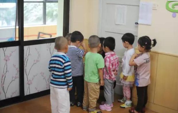 孩子在幼儿园被老师欺负如何报警,孩子在幼儿园受老师欺负怎么处理