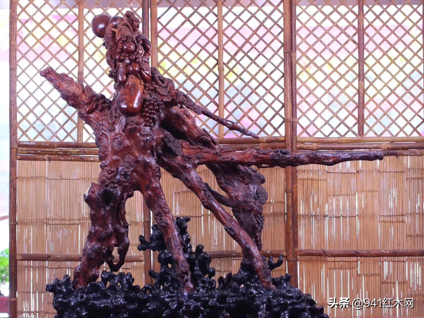 一体成型家具,家具塑造空间作用