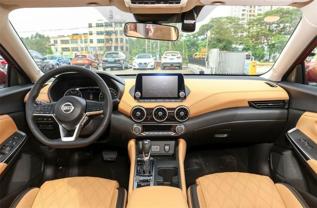 轩逸14代和朗逸plus哪个值得入手,轩逸2022款和朗逸2022款选哪个好