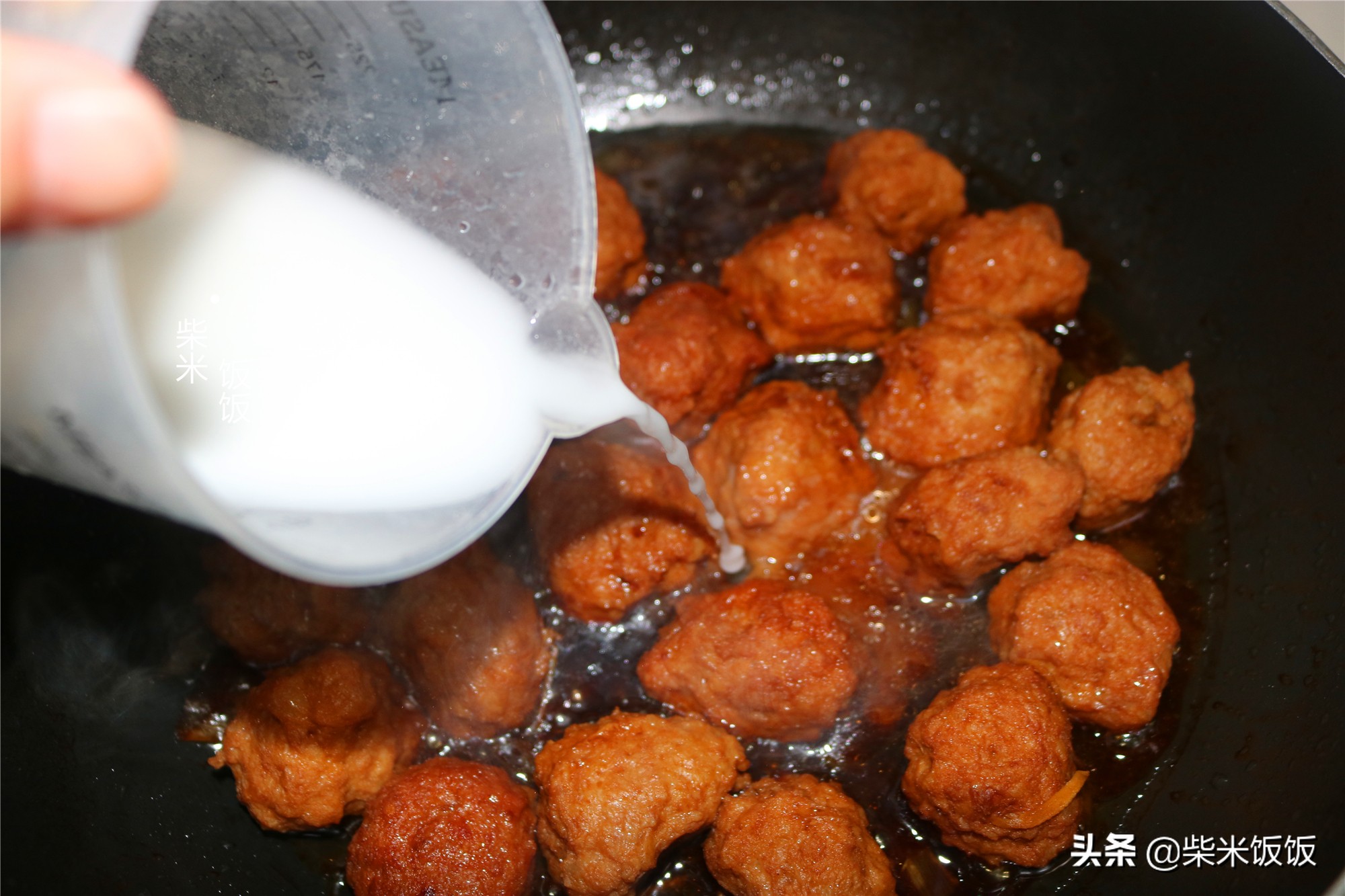 猪肉丸子萝卜丝汤的做法,猪肉丸子紫菜汤的家常做法