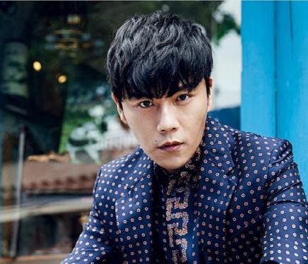 男人脸上有痣的各个部位详细图,脸上有很多痣的帅哥