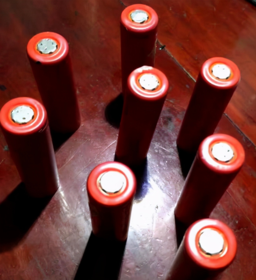 笔记本电池拆机充电,笔记本电源怎么拆解