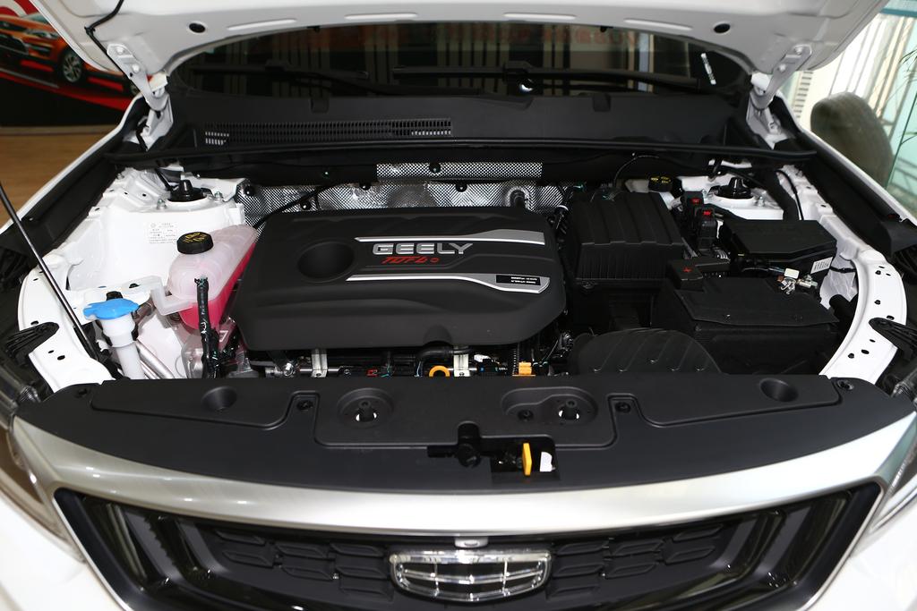 空间大到极致,空间大到夸张的车