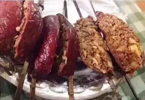 *疆新**也有很多“奇葩”的食物,有的看到反胃,有的念念不忘