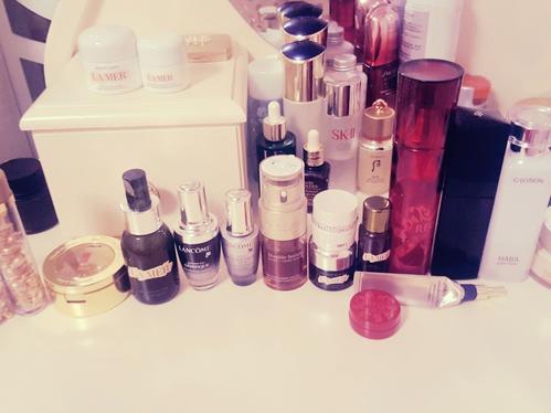 大牌护肤品测评红黑榜推荐,护肤品测评红黑榜提亮肤色