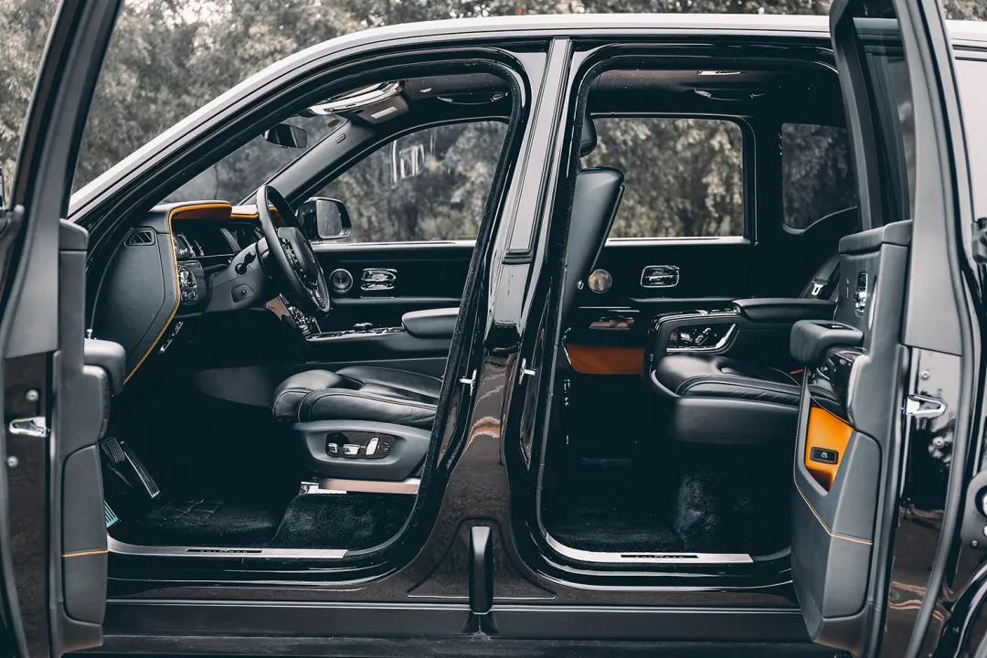 劳斯莱斯库里南blackbadge橘黄,劳斯莱斯库里南blackbadge越野