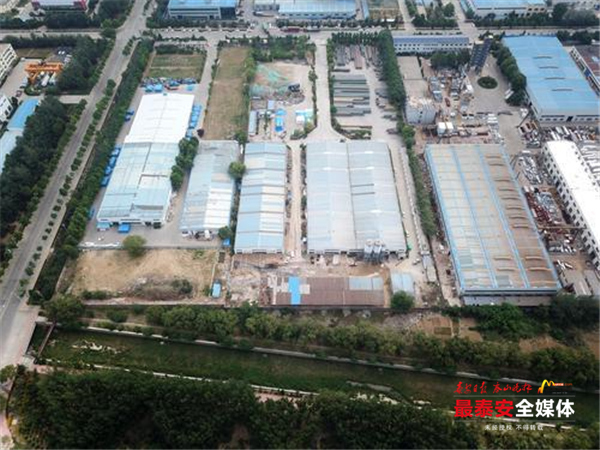 泰城水生态环境治理,泰城夜景照片